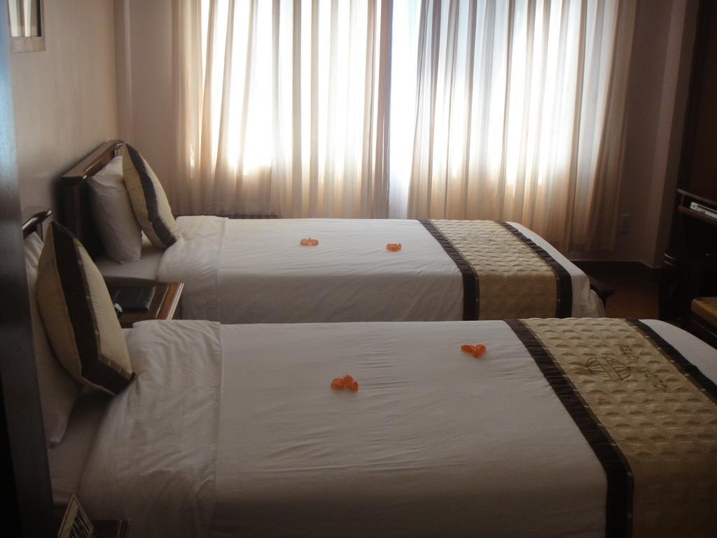 Holiday Diamond Hotel Hué Eksteriør billede