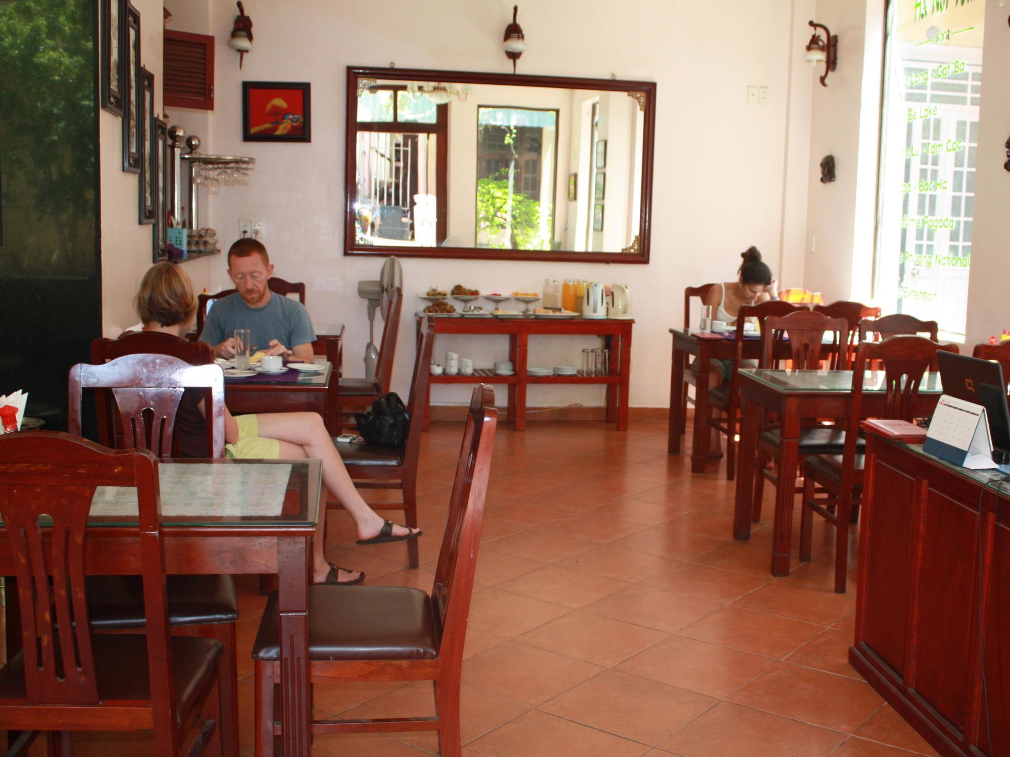 Holiday Diamond Hotel Hué Eksteriør billede