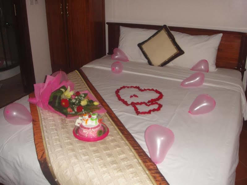 Holiday Diamond Hotel Hué Eksteriør billede