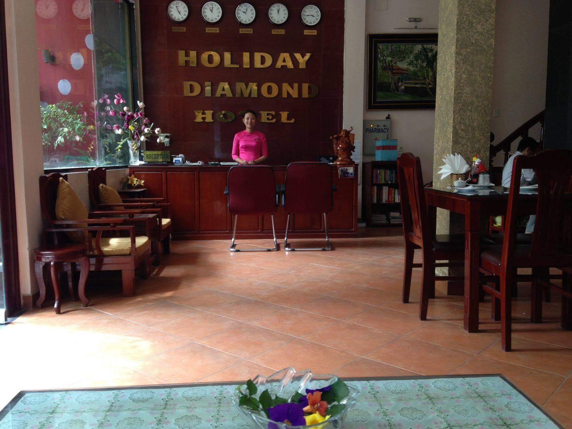 Holiday Diamond Hotel Hué Eksteriør billede