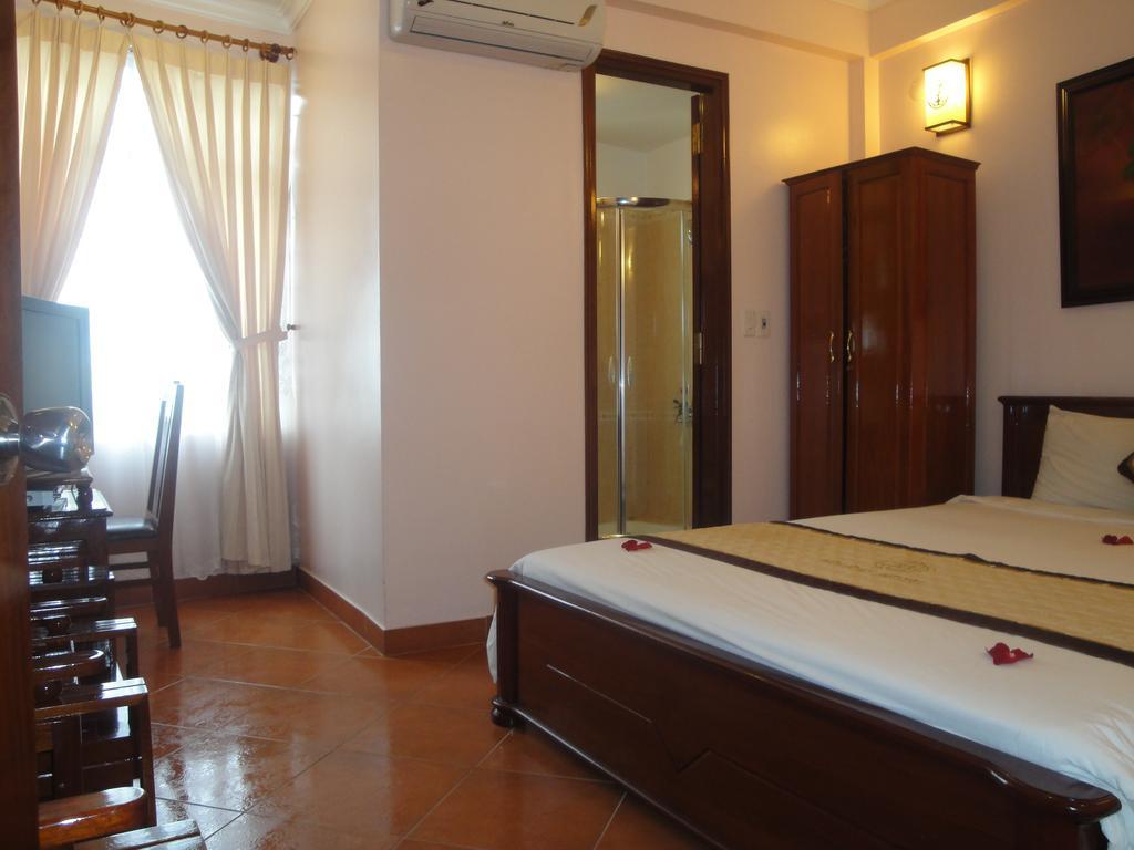Holiday Diamond Hotel Hué Eksteriør billede